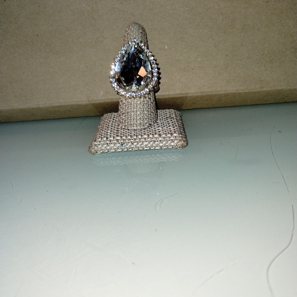 Crystal Pave Trim Teardrop Gold tone Stretch Ring - Picture 6 of 11